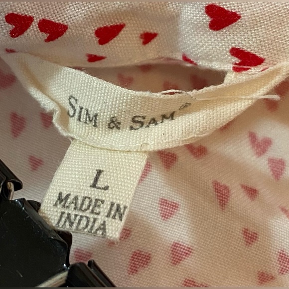 Sim & Sam Collared V Neck Shirt - Picture 9 of 11